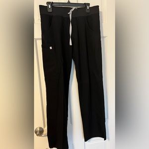 Figs Kade™ Cargo Scrub Pants